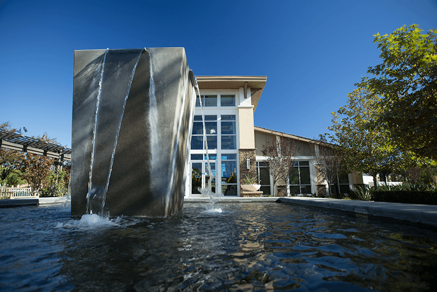 Fountain in front of a building
